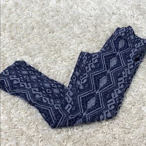 American Eagle leggings blue/navy Aztec print